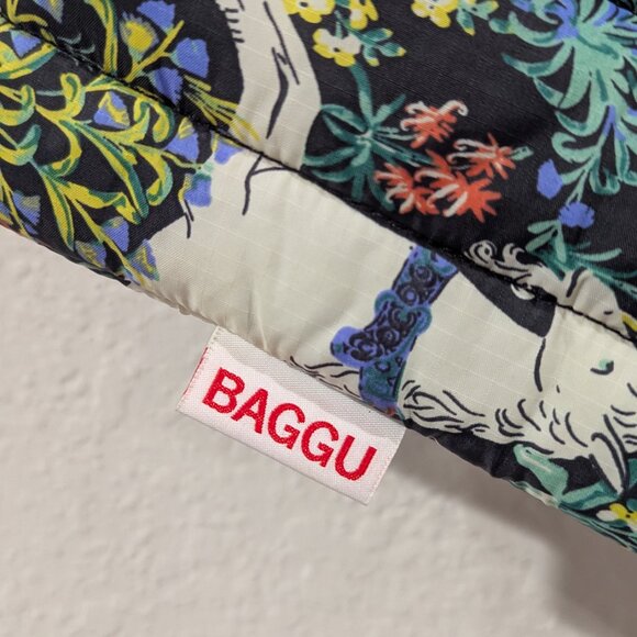 Baggu: Puffy Laptop Sleeve - RARE SOLD OUT Unicorn Tapestry MET Exclusive - Picture 5 of 6